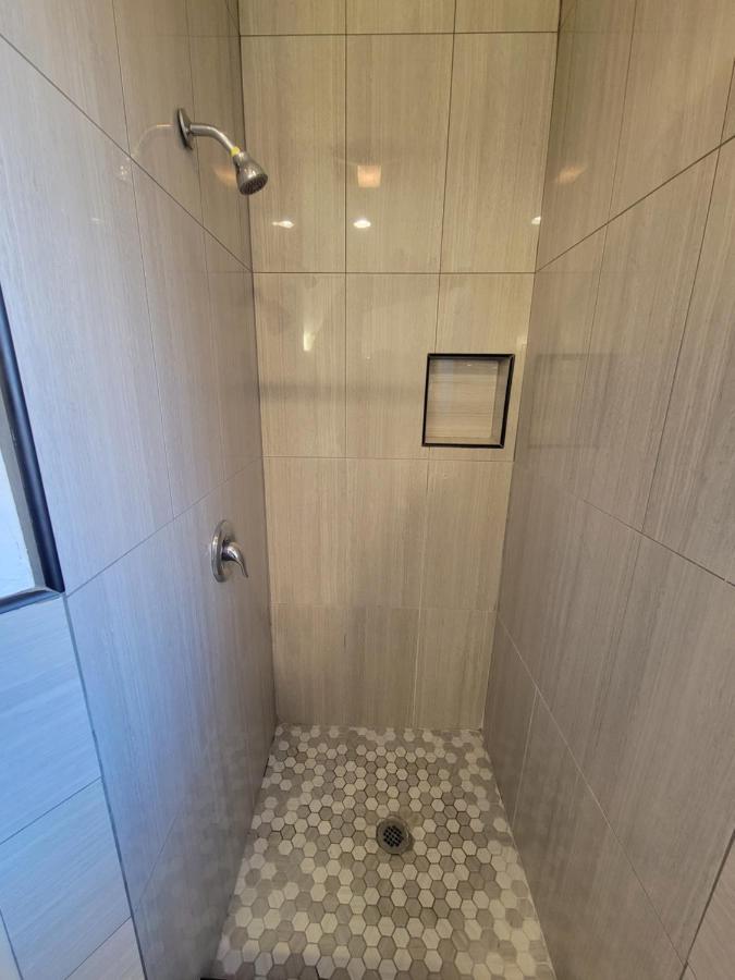 Townhouse Motel Bishop Bagian luar foto