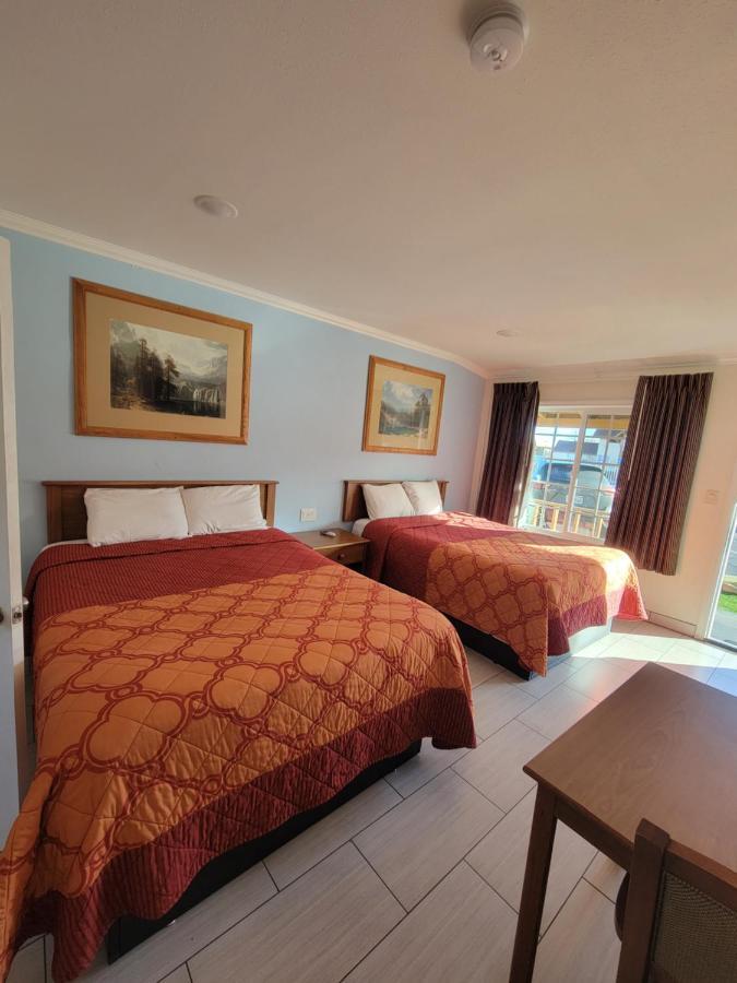 Townhouse Motel Bishop Bagian luar foto