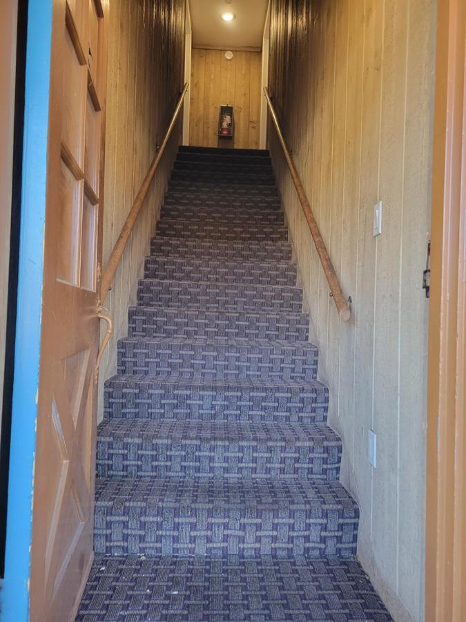 Townhouse Motel Bishop Bagian luar foto